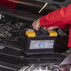 ATU Standard-Batterieeinbau Zum Festpreis (1)