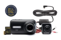 Dashcam Bundle 322GW Von Nextbase Inkl. Kabelloser Innenraum-Kamera, 32GB SD-Karte, Festeinbau-Kabelsatz Und Einbau
